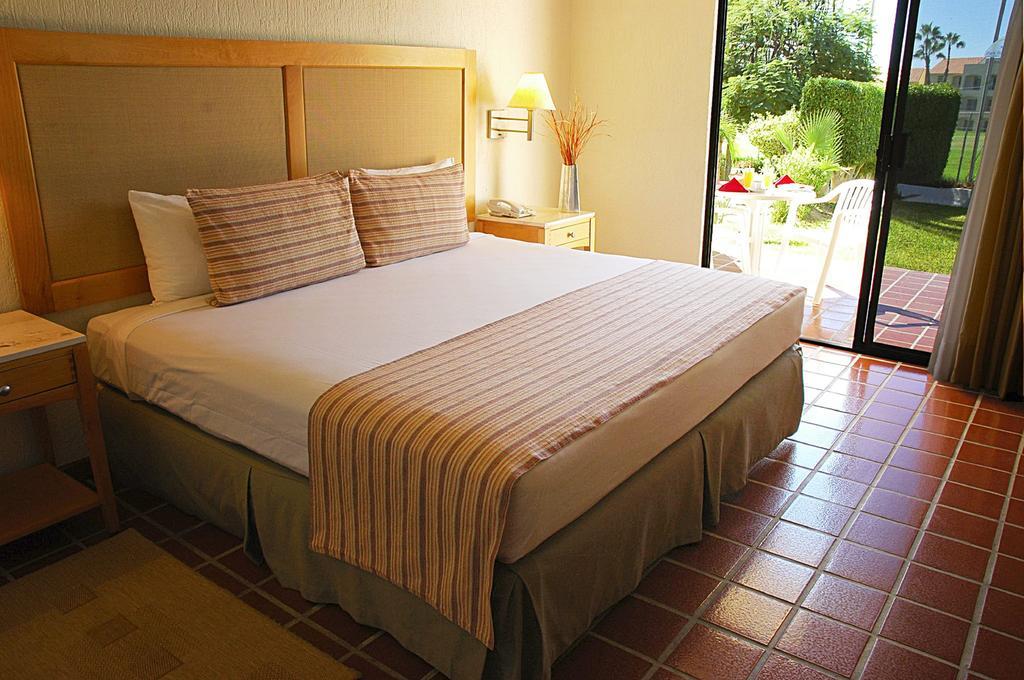 Park Royal Homestay Los Cabos Сан-Хосе-дель-Кабо Екстер'єр фото